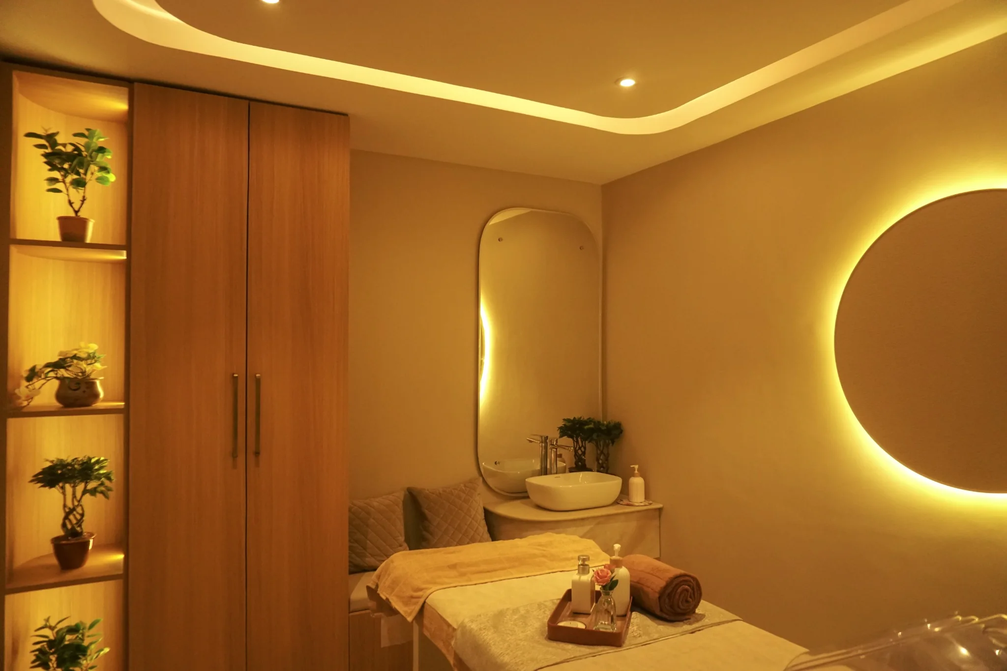 URBXNITY spa
