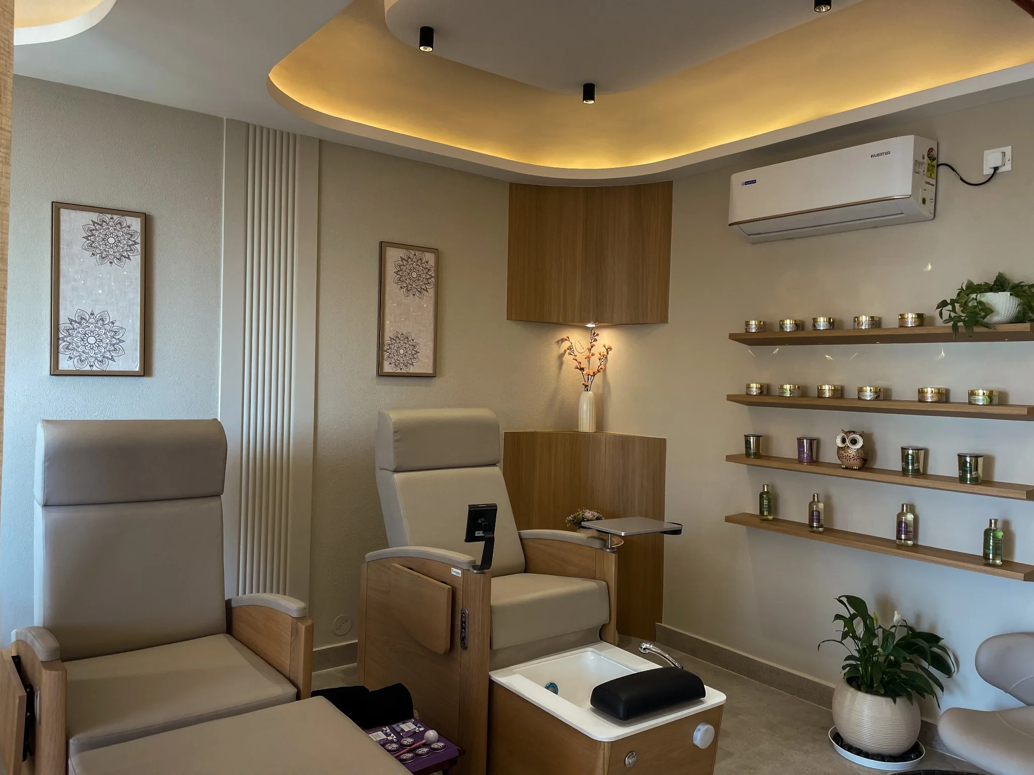 URBXNITY spa