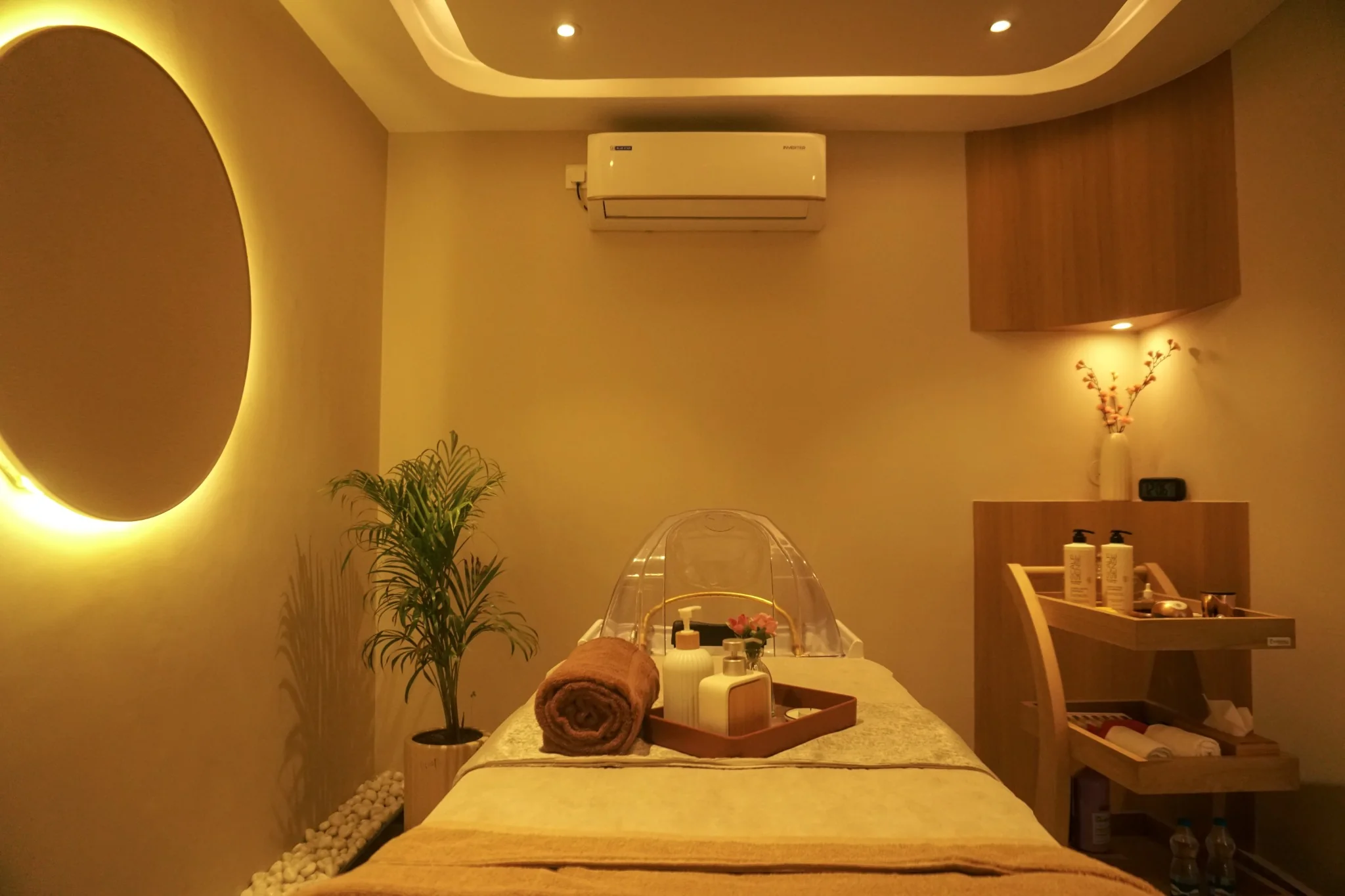 URBXNITY spa